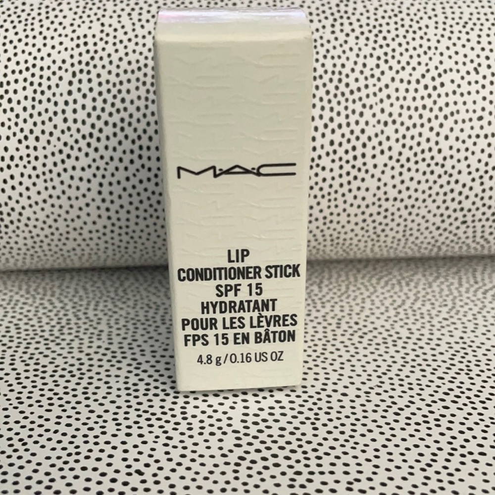 MAC Lip Conditioner Original Formula SPF 15 Balm NIB - Picture 2 of 4